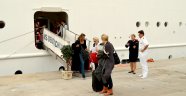 Antalya'ya yılın ilk kruvaziyeri geldi