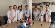 A.Üniversitesi Hastanesi'nin diyetisyenlerine kutlama