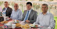 Başkan Arı, Kumluca’da muhtarlarla bir araya geldi