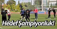 Büyükşehir güreşçileri sezonda fırtına gibi esecek
