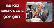 Çuvallar dolusu çöp ve lastik