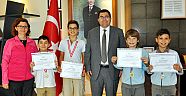Derste ve sporda başarılılar
