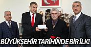 Emekli oldu, ücretsiz çalışmak için dilekçe verdi