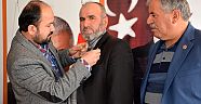 Eski başkan adayı  AK Partiye geçti