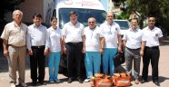 Felçli hastaya evinde diş yapıldı