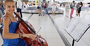 Festivale Flash Mob’lu tanıtım