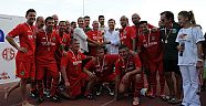 Futbolun efsaneleri Antalyada buluştu     