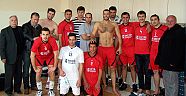 Gençlikspor TOFAŞ’e set vermedi