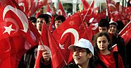 Gençlikten milli bilinç yürüyüşü