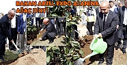 Gıda Tarım ve Hayvancılık Bakanı Arzu, EXPO alanına ağaç dikti