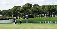 Golfçüler start aldı