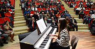 Gönüllüler yeni yılı kutladı