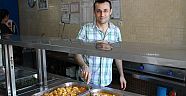 Halı saha maçında gerçeği öğrendi