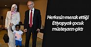 Herkesin merak ettiği Etiyopyalı çocuk müsteşarın çıktı 