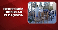 Polisi gören hırsızlar çaldıkları eşyaları bırakıp kaçtı 
