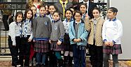 İzciler, huzurevi sakinlerine moral verdi