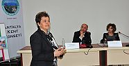 Kadına yönelik şiddeti tartışıldı