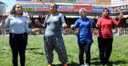 Kadınların gövde gösterisi