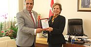 KKTC’den Dekan Gültekin’e ziyaret