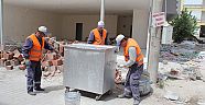 Konteynerler onarılıyor