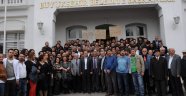 Kuaförlerden müzik cezasına protesto