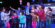 Kumlucalıları coşturdu