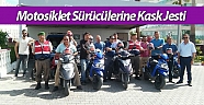 Manavgat’ta motosiklet sürücülerine kask jesti