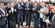 Mevlüt Çavuşoğlu’na sevgi seli