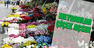 Meydanlar ve caddelerde  çiçek satış büfeleri yapılsın 