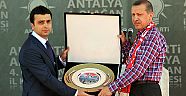 Milletin adamı Antalya’da