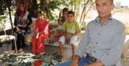 Moloz yığınları arasında yaşıyorlar