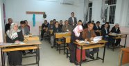 Osmanlıca öğreniyorlar