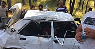 Otomobilde sıkışan sürücüyü kurtarmak için vatandaş seferber oldu