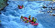 Raftingciler Antalya’da yarışıyor