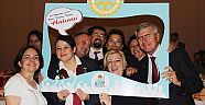 Rotary’de görev değişimi