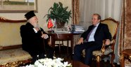 Rum patriği ayin’e geldi