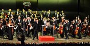 Senfoniden muhteşem konser