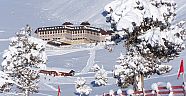 Sirene Davras Hotel'de kar keyfi