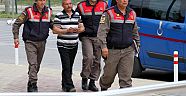 Tartıştığı arkadaşını başına  çekiçle vurup öldürdü