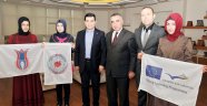 Tütüncü’den “Bir Sarsıntı Bin El” projesine destek