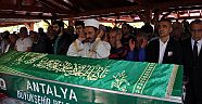 Uslu, son yolculuğuna uğurlandı 