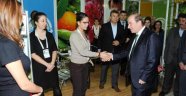 Vali Öztürk tarım fuarında