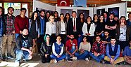 Yaratıcı fotoğraflar sergilendi