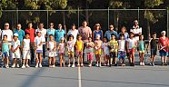 Yaz tenis turnuvası sona erdi