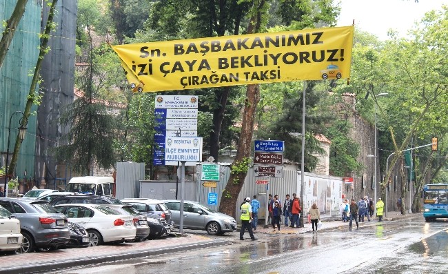 Taksiciler Başbakan'ı Çay'a davet etti