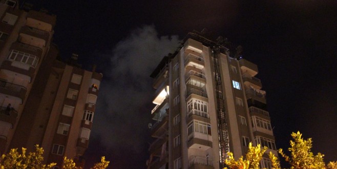 Terastaki mangal ateşi daireyi yaktı