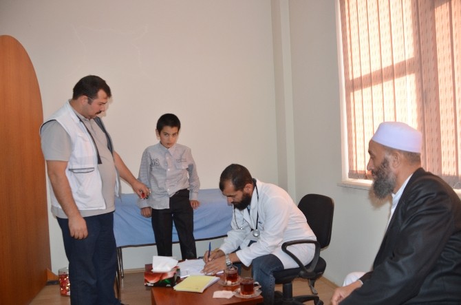 TİKA’dan Afganistana sağlık kampı