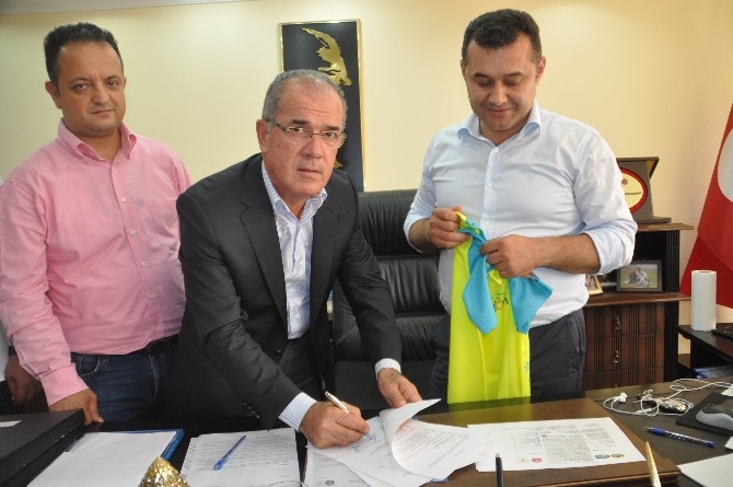 Triathlon Dünya Kupası protokolü imzalandı