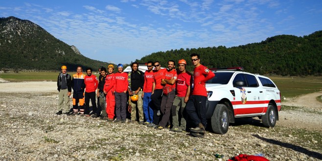 Turistler 'Likya Yolu'nun cazibesine kapılıp kayboluyor