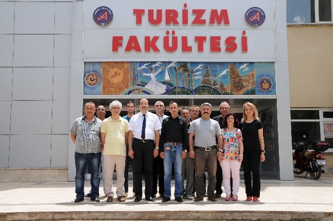 Turizm eğitimi almak isteyen öğrencilerin ilk tercihi AÜ